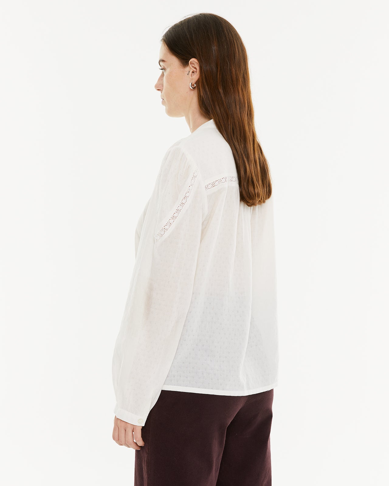 Camisa puntilla