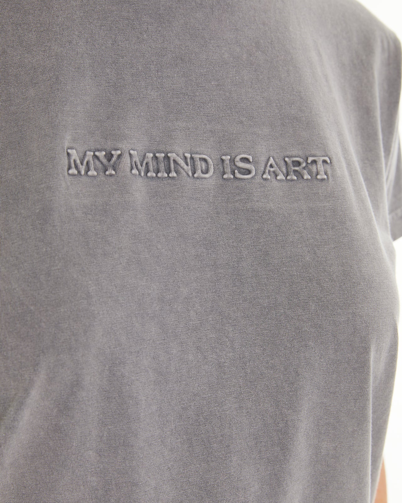 Camiseta embossed