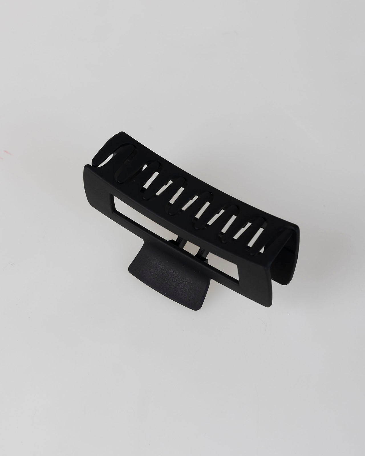 Pinza pelo negra
