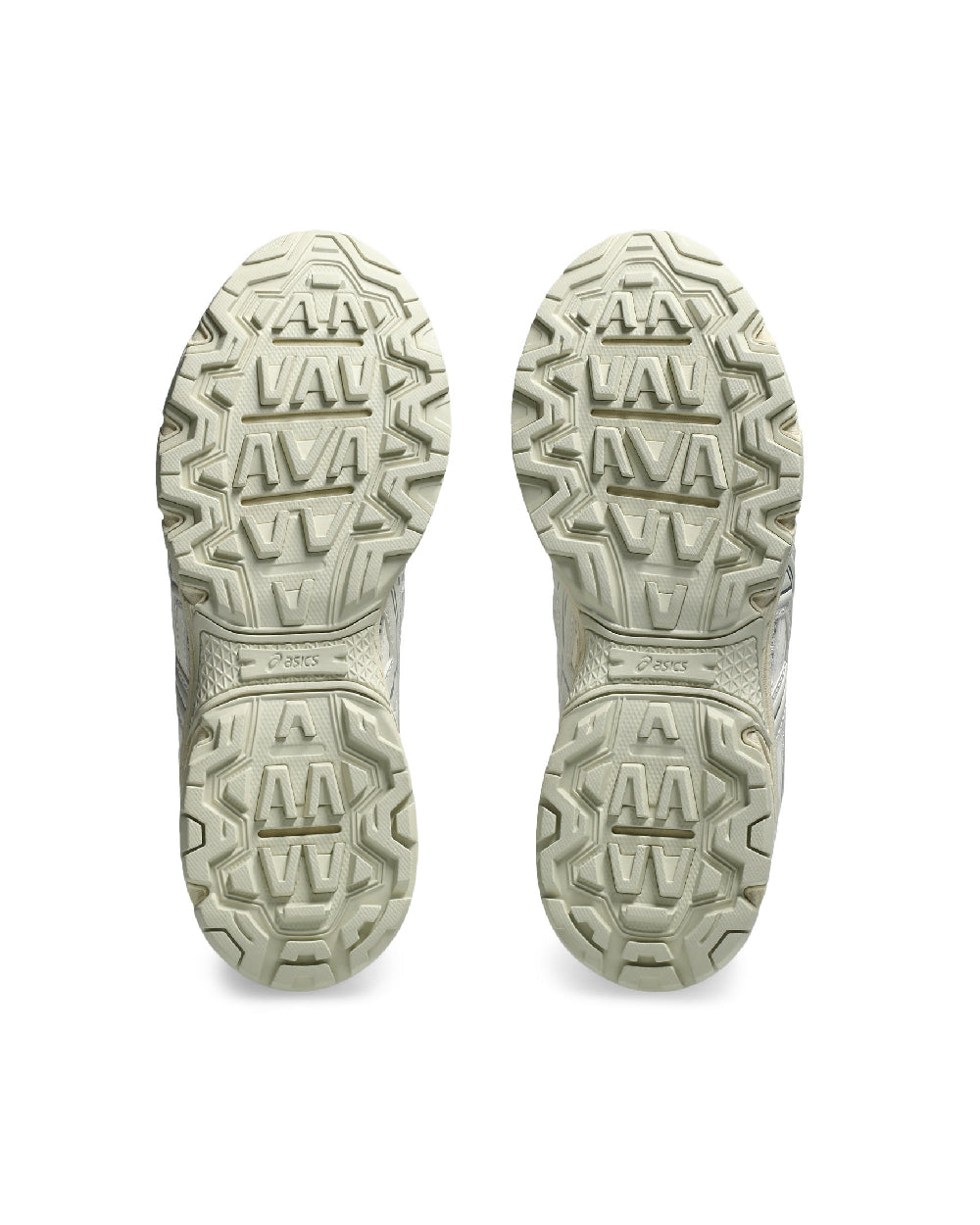 Zapatilla Asics blanco y crema Gel-Nunobiki