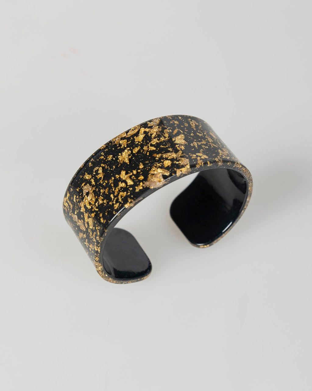 Brazalete rígido
