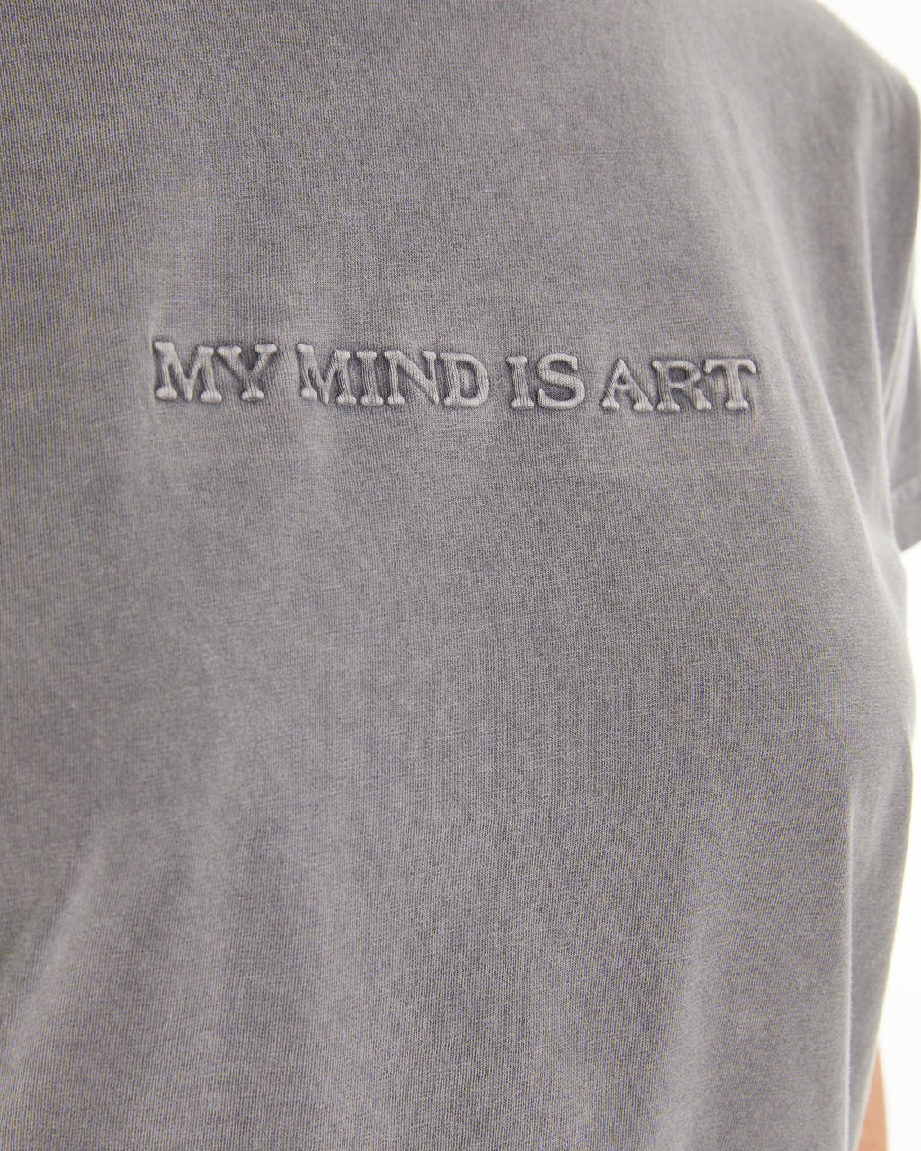 Camiseta embossed