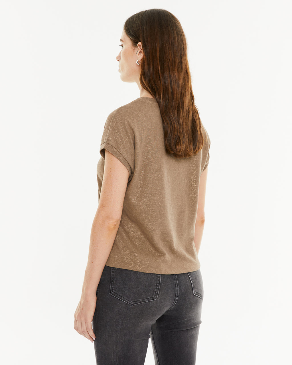 Camiseta escote pico con detalle foil